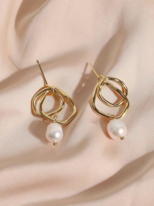 14k Gold [Earrings] Brass Imitation Pearl Geometric Minimalist Huggie Earring